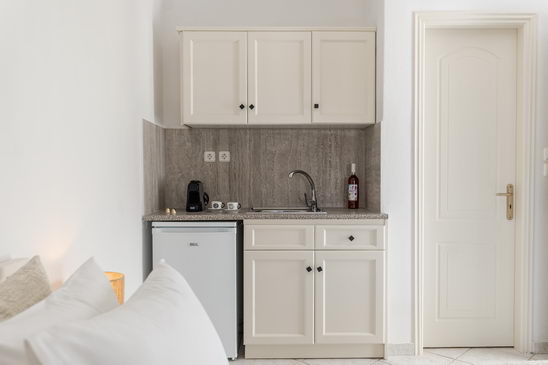 Standard Studio for 2 Adults and 2 Child (up to 10 years old each)
